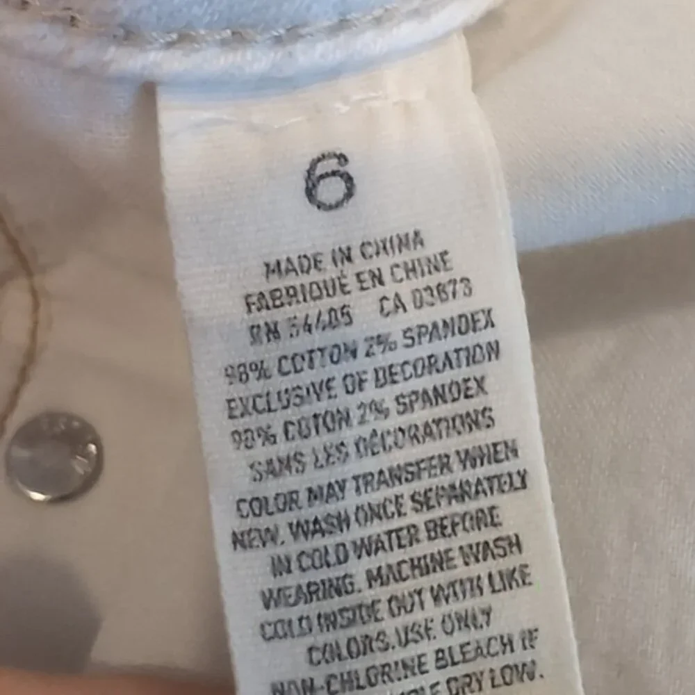 💠 American Eagle White Distressed Denim Mini Skirt Womens Size 6 Stretch - Picture 11 of 12